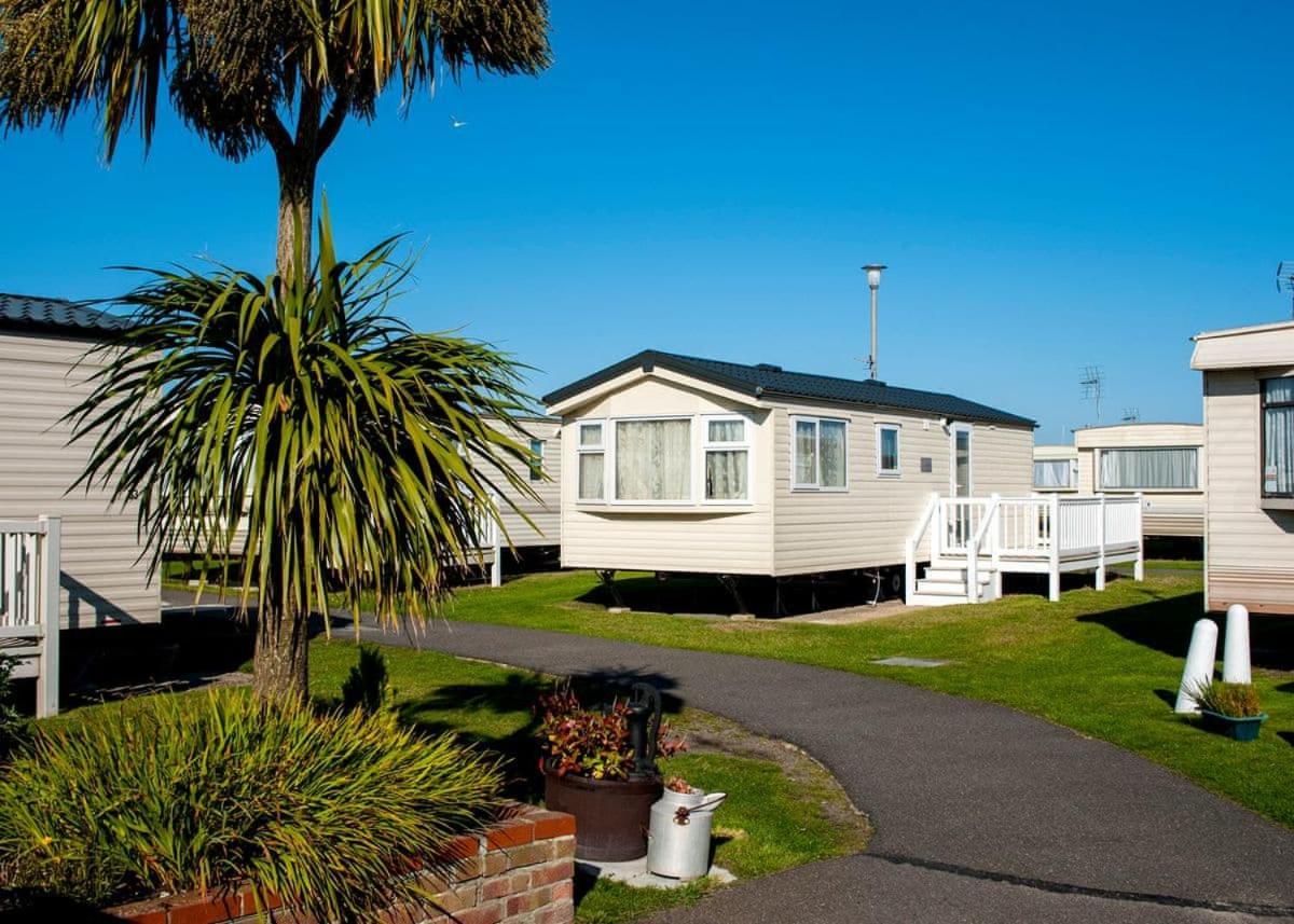 Eastern Beach Caravan Park كايستر أون سي المظهر الخارجي الصورة